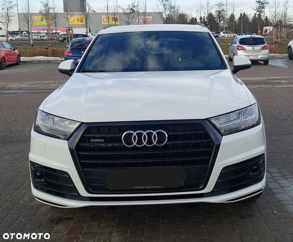 Audi Q7 - 7