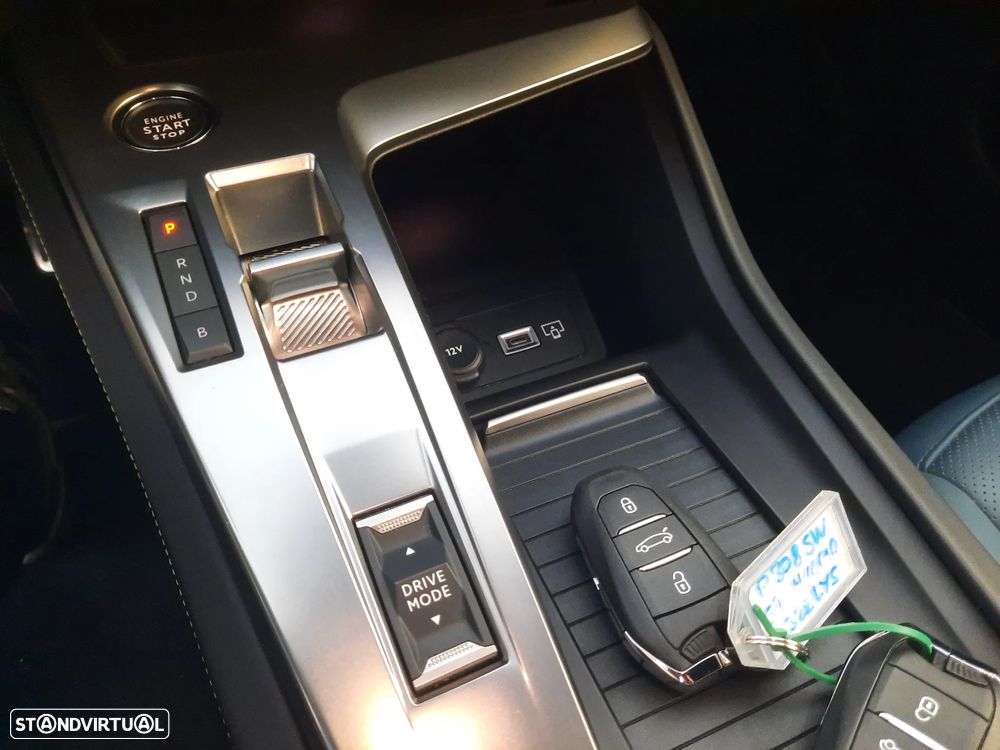 Peugeot 308 1.6 Hybrid GT Pack e-EAT8 - 46