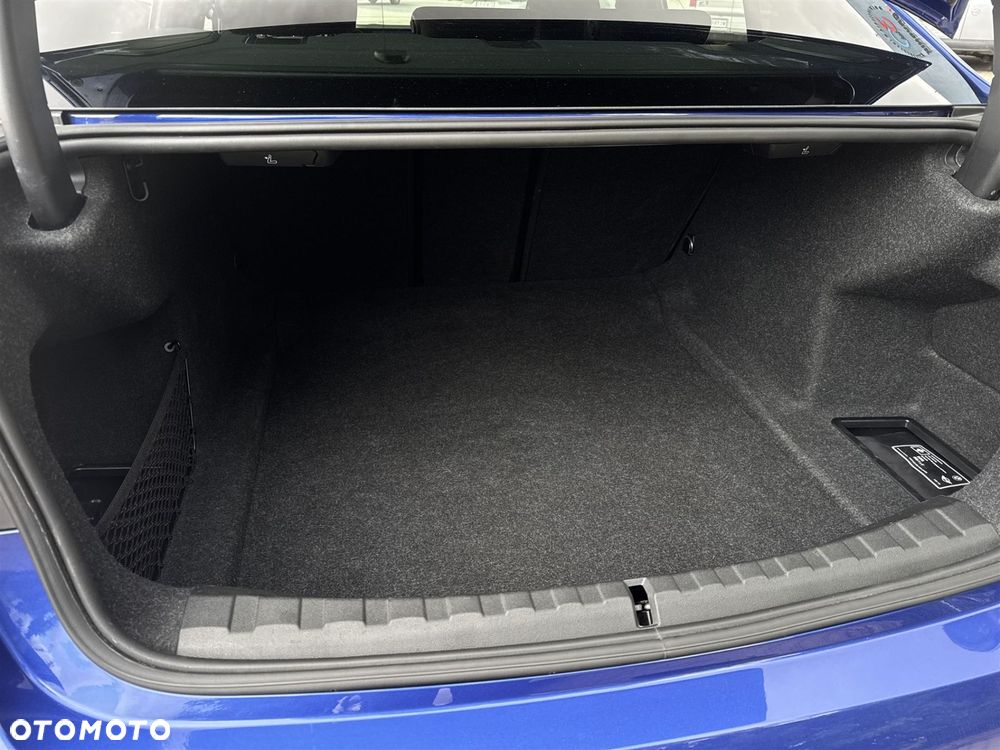 BMW Seria 3 M340i xDrive mHEV sport - 25