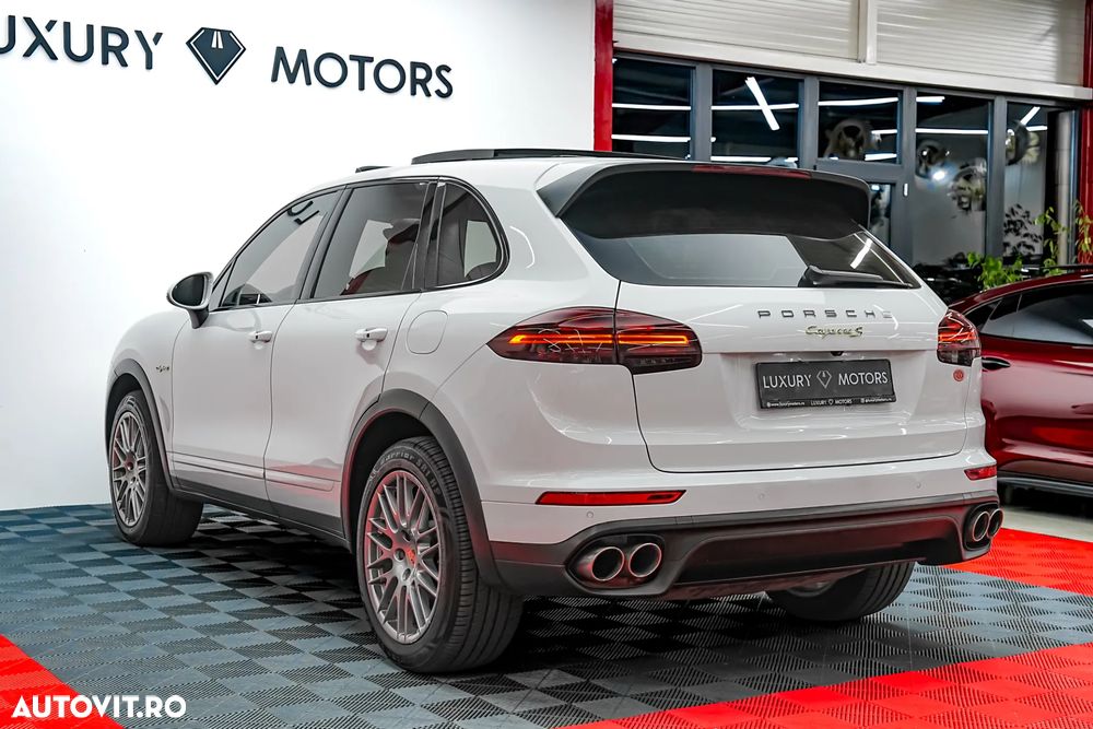 Porsche Cayenne S E-Hybrid Platinum Edition - 7