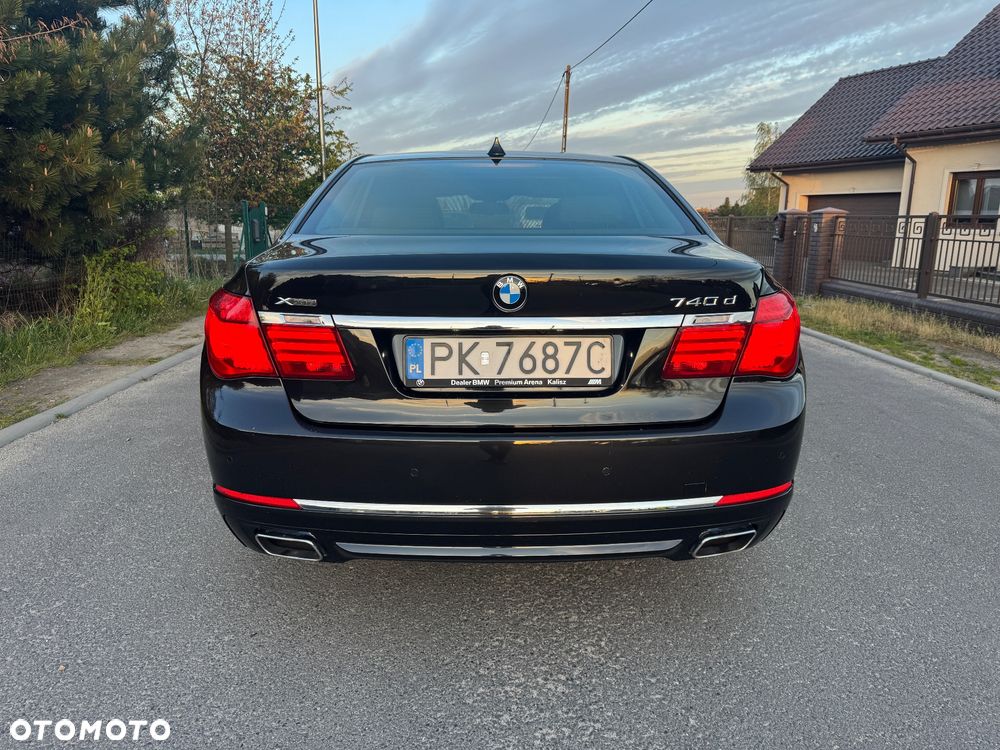 BMW Seria 7 740d xDrive - 5