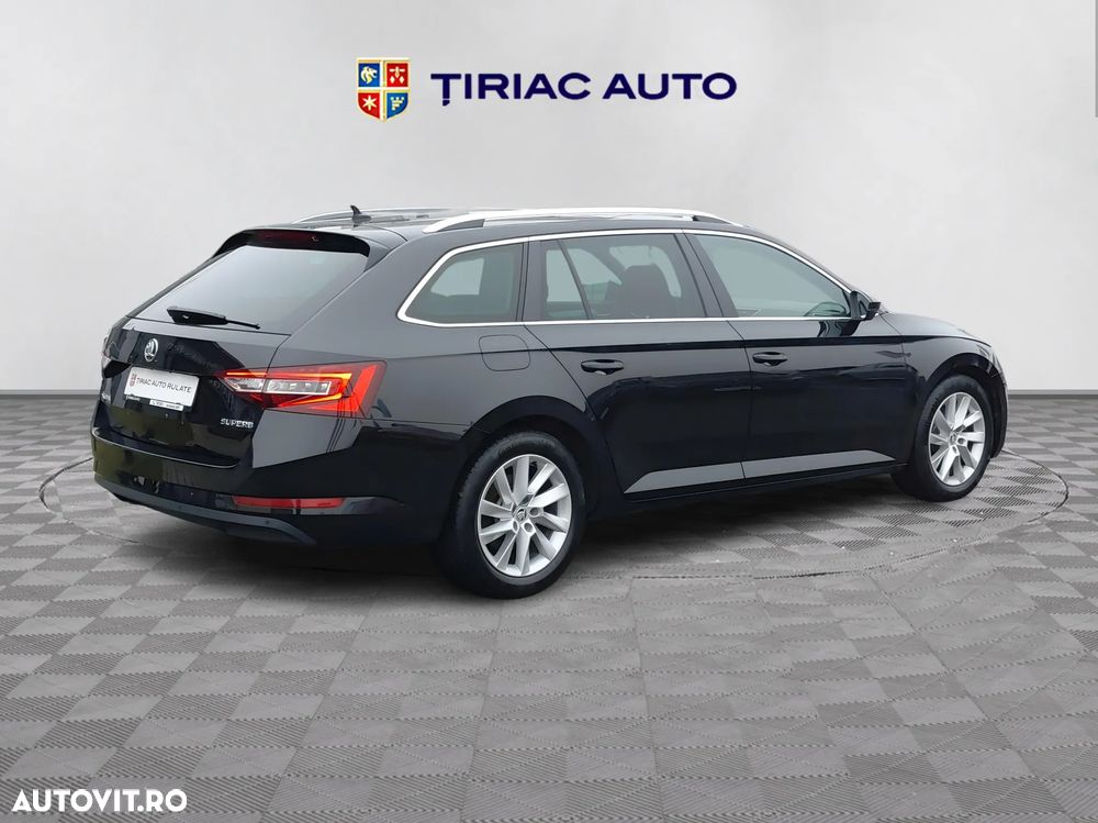 Skoda Superb 2.0 TDI DSG Style - 7