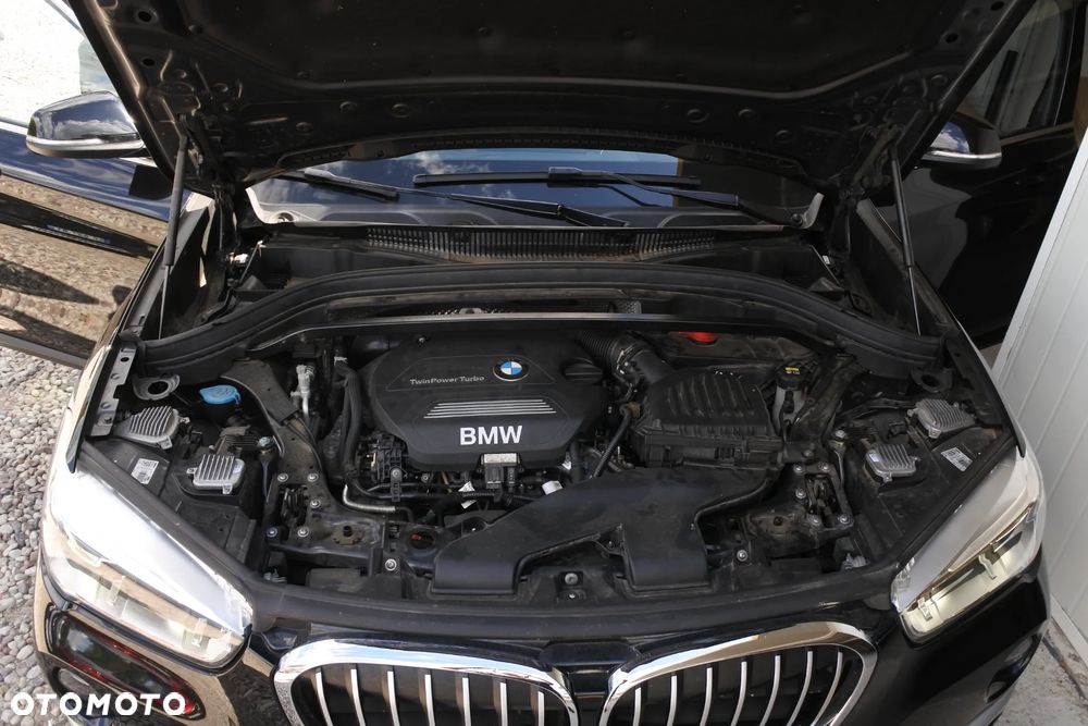 BMW X1 xDrive25d Sport Line sport - 40