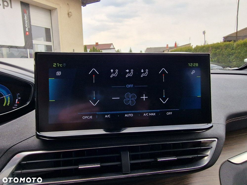 Peugeot 3008 1.6 PureTech HYbrid GT S&S EAT8 - 30