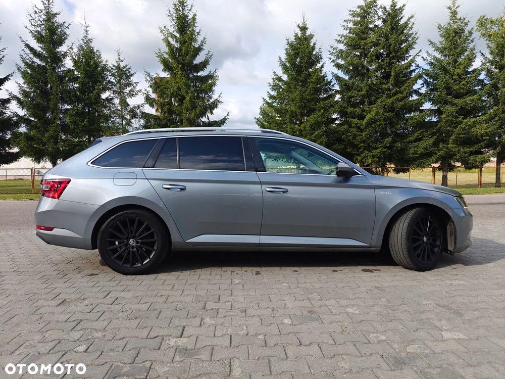 Skoda Superb 2.0 TDI L&K - 7