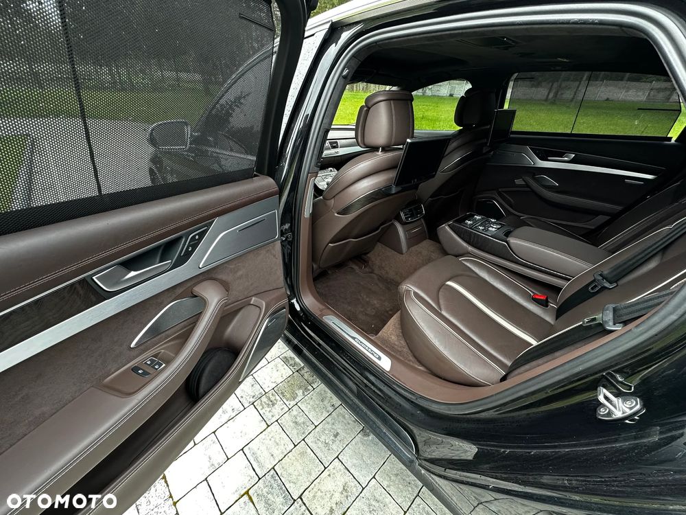 Audi A8 4.2 TDI DPF (clean diesel) quattro tiptronic Lang - 13