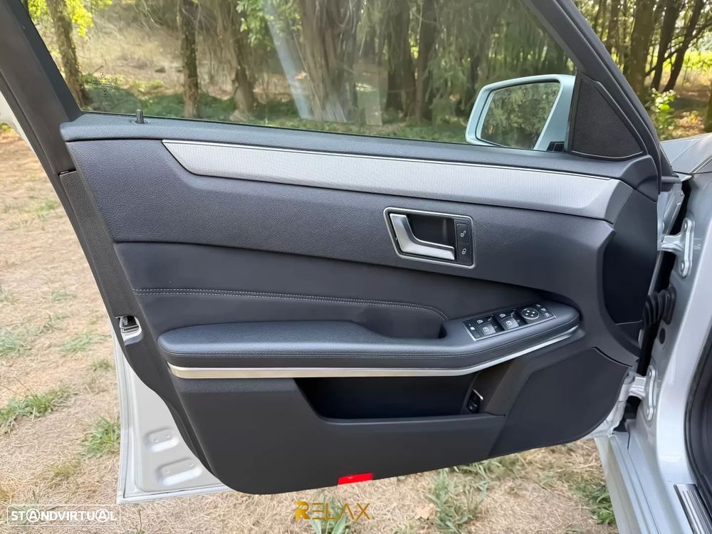 Mercedes-Benz E 300 Bluetec Hybrid Avantgarde - 22
