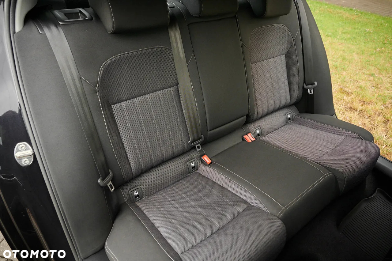 Skoda Superb 2.0 TDI SCR Style DSG - 23