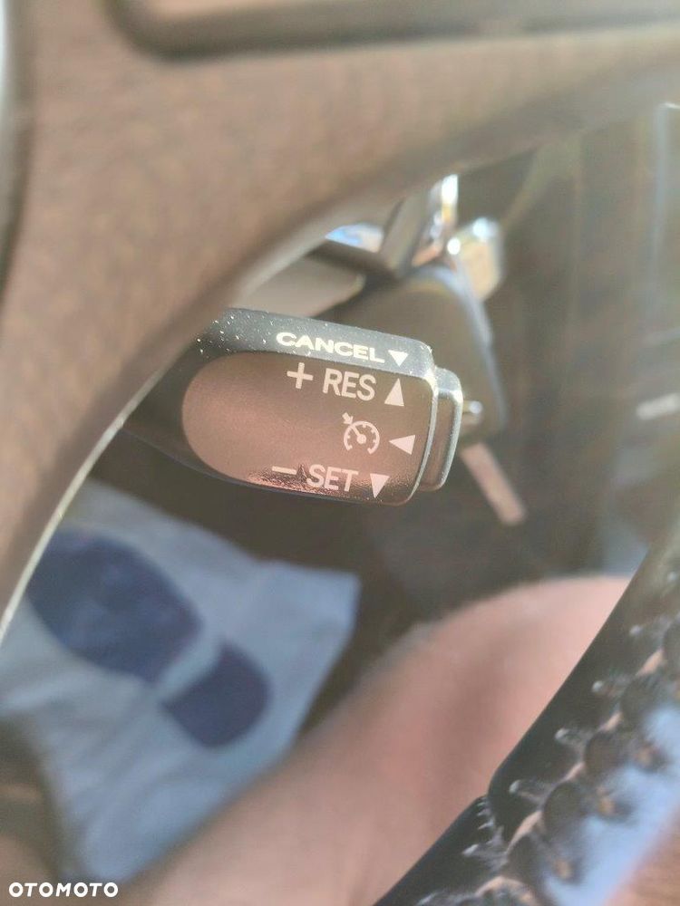Toyota Auris 1.6 Valvematic Executive - 26