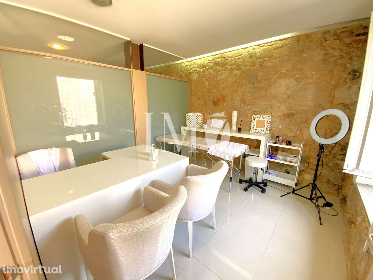 Gabinete com janela (despesas incluídas) - Campo da Vinha, Braga - Grande imagem: 3/12