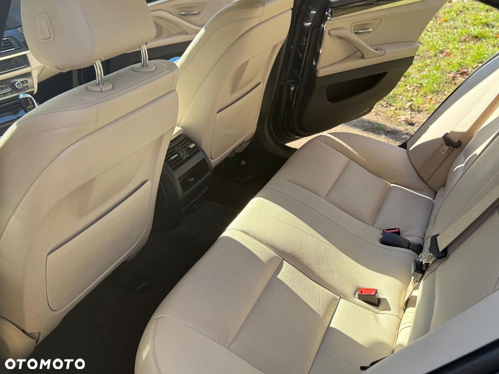 BMW Seria 5 - 8