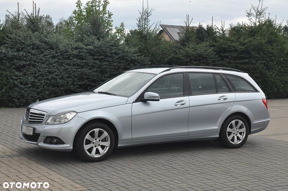 Mercedes-Benz Klasa C 200 CDI DPF (BlueEFFICIENCY) - 4