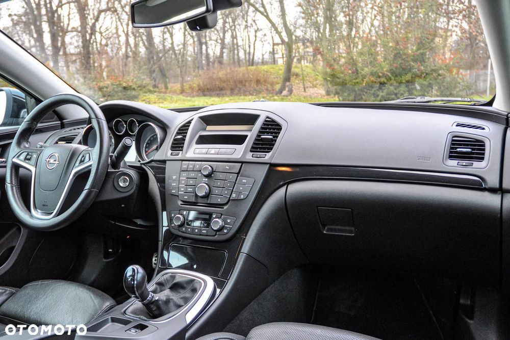 Opel Insignia 2.0 Turbo Sport - 10