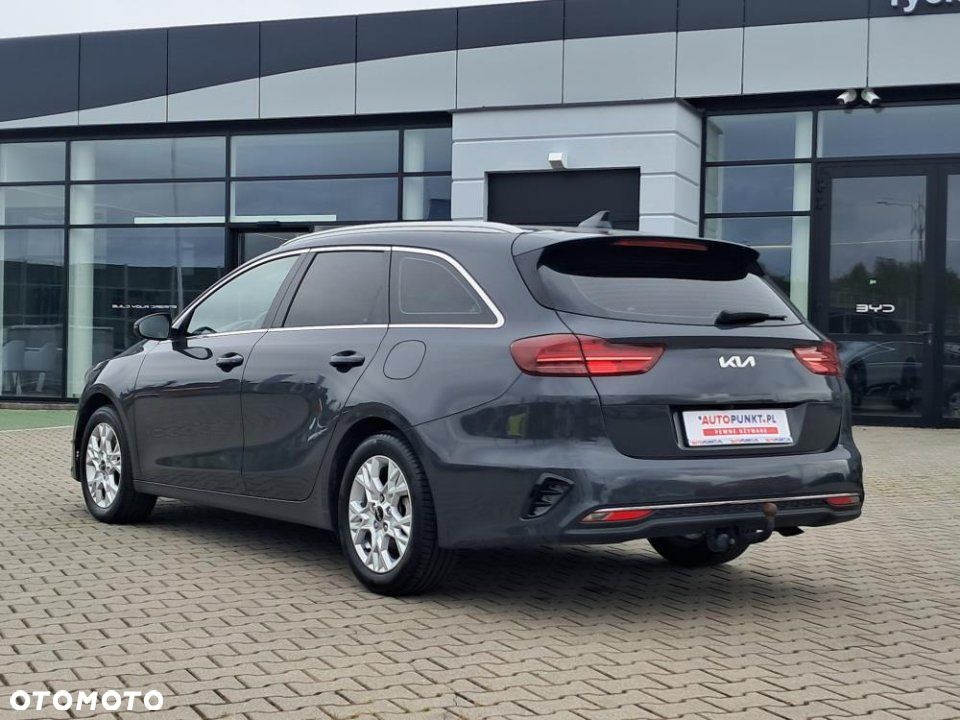 Kia Ceed - 3