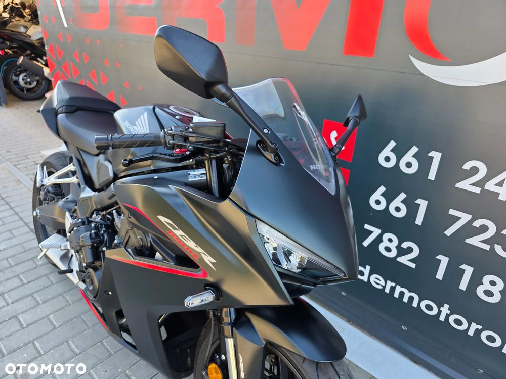 Honda CBR - 25