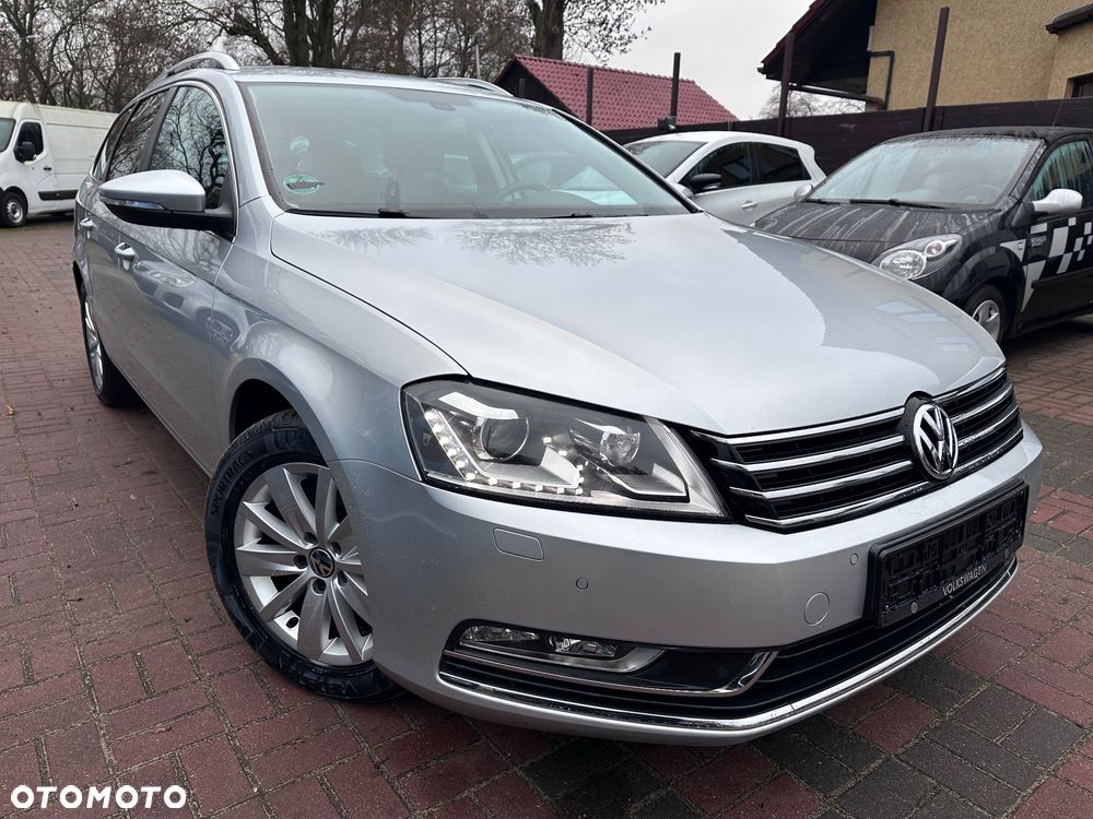 Volkswagen Passat - 2