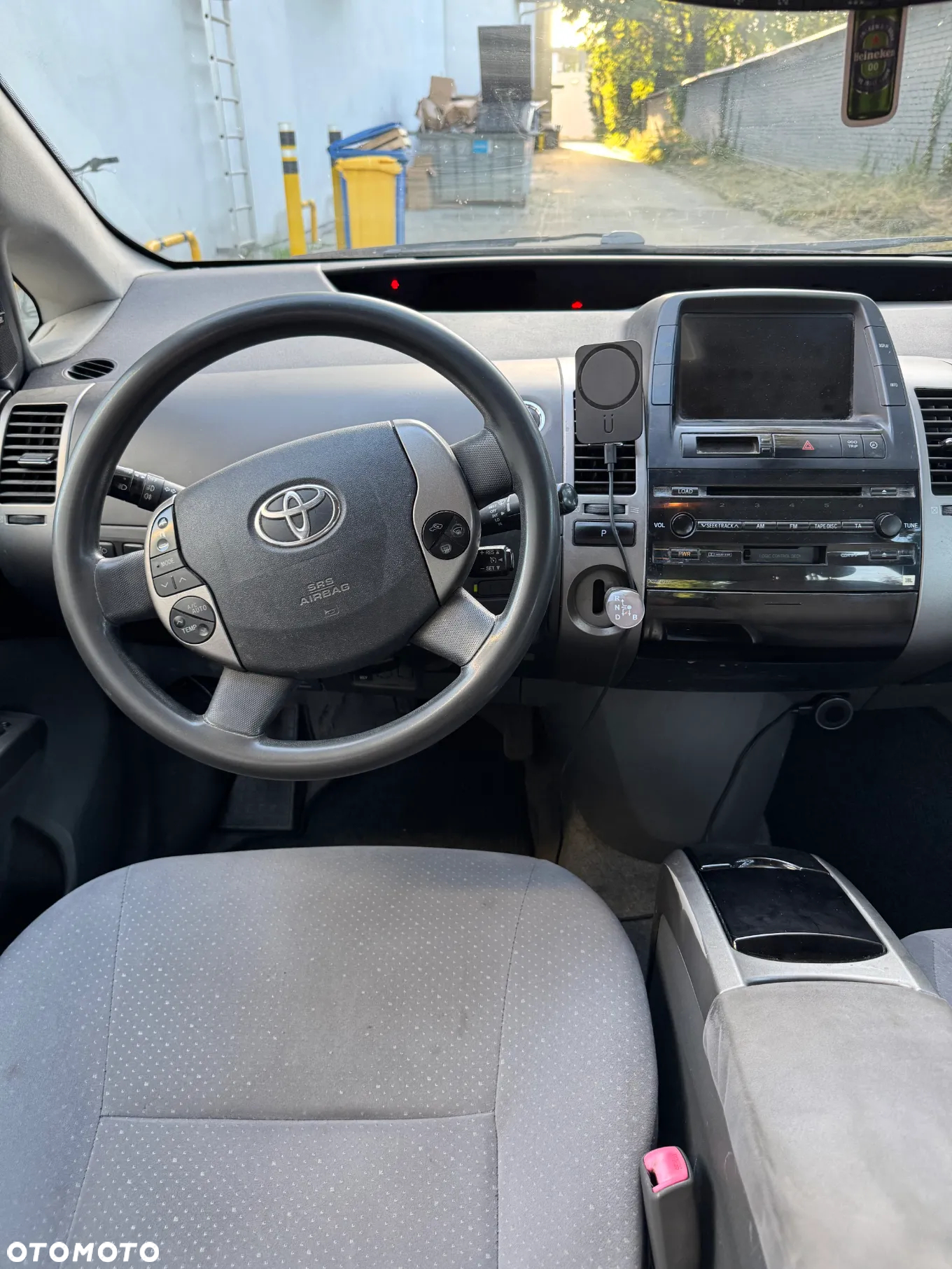 Toyota Prius - 9