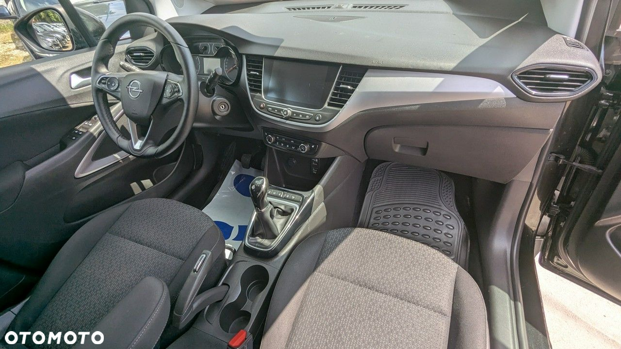 Opel Crossland X - 17