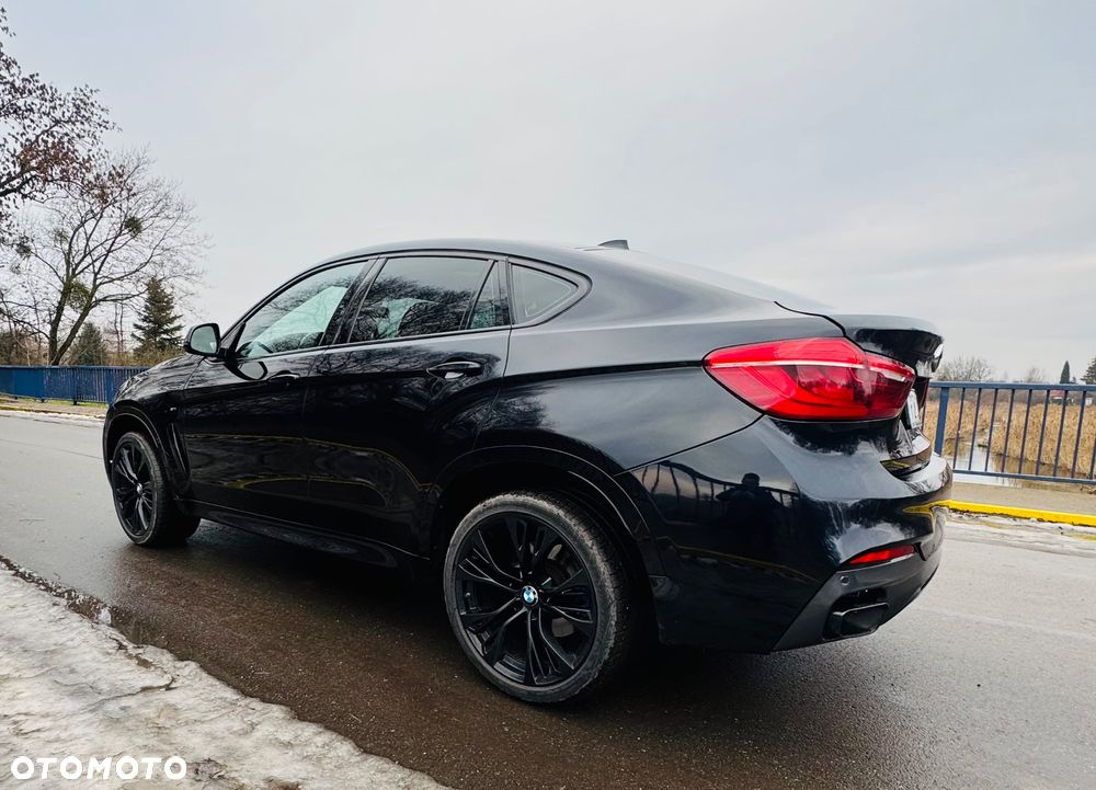 BMW X6M - 8