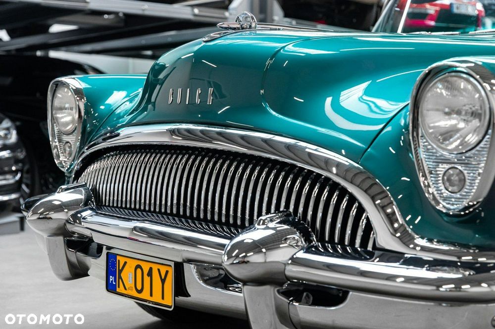 Buick Roadmaster - 22