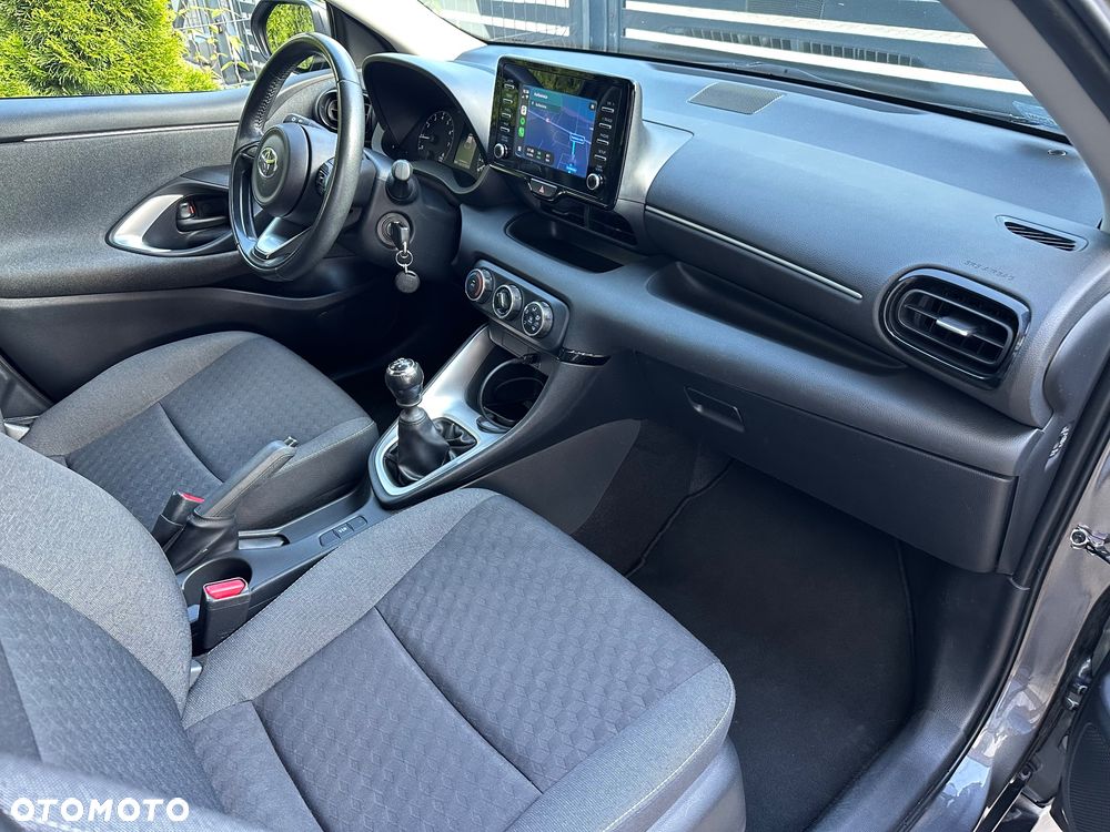 Toyota Yaris 1.5 Comfort - 16