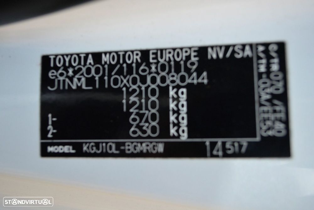 Toyota iQ 1.0 VVT-i Essential+AC - 40