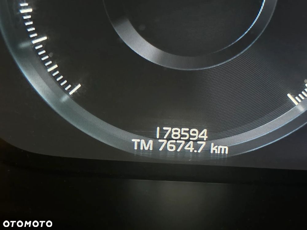 Volvo XC 90 D5 AWD Inscription 7os - 8