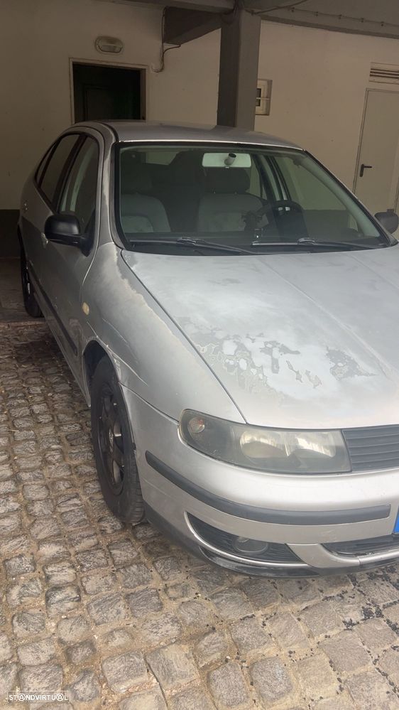 SEAT Leon 1.6 Signo - 4