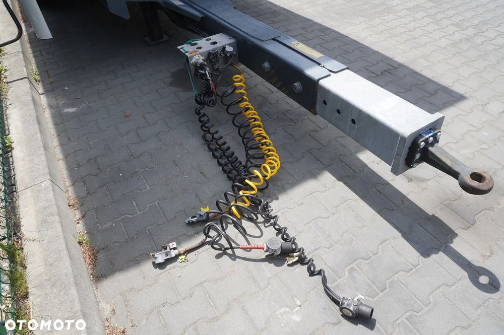 Fruehauf Przyczepa kontenerowa przejazdowa 18 EPAL / 2021 / osie SAF - 6