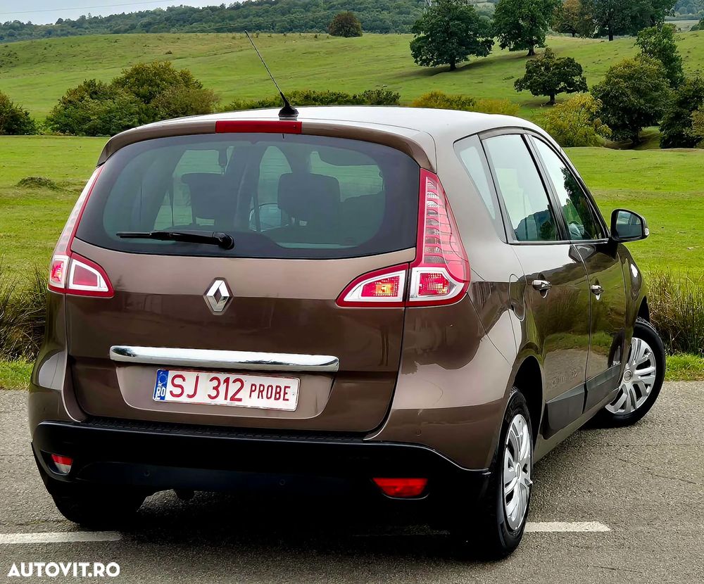 Renault Scenic - 15