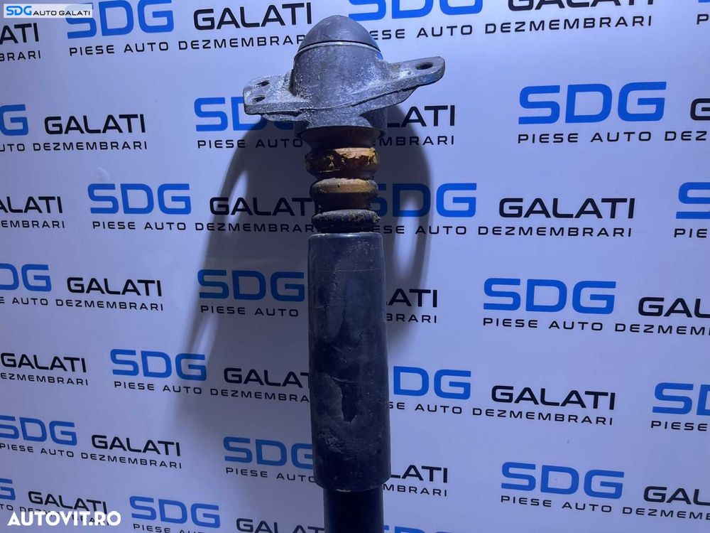 Amortizor Telescop Spate Dreapta Volkswagen Passat B6 Berlina Sedan 2005 - 2010 Cod 3C0513425 635440141 - 2