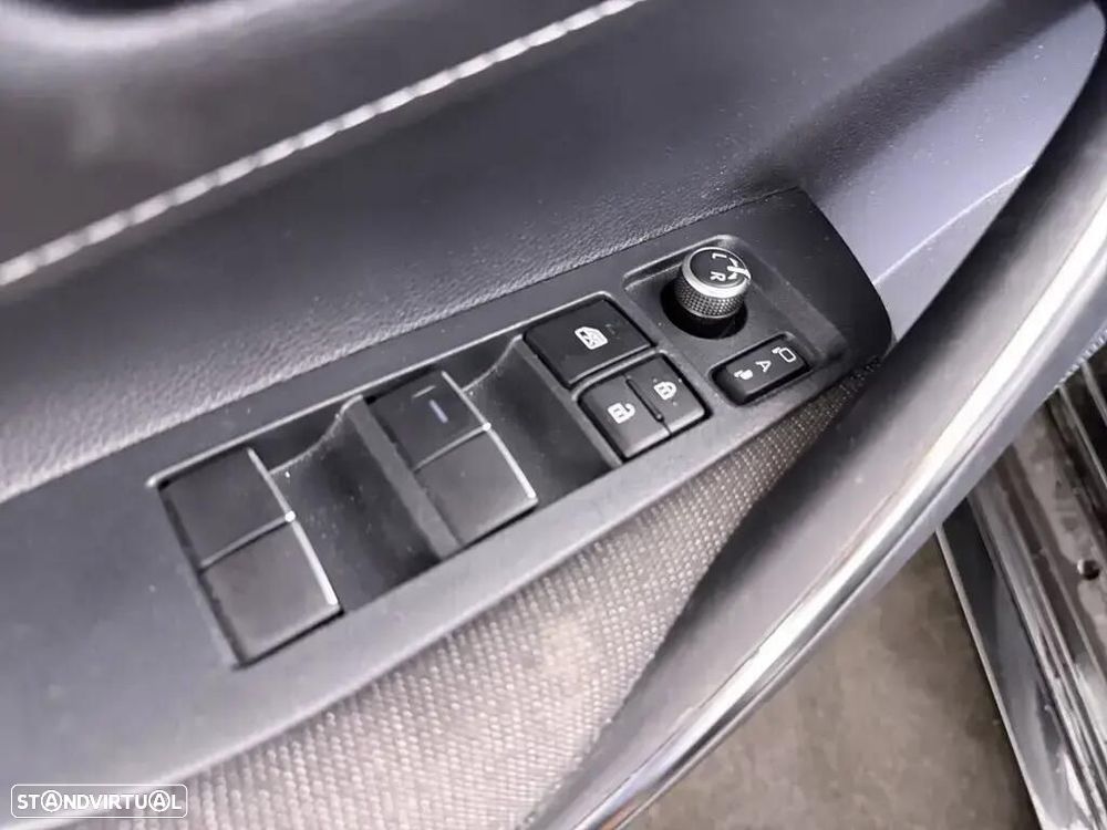 Toyota Corolla Touring Sports 1.8 Hybrid Comfort - 22