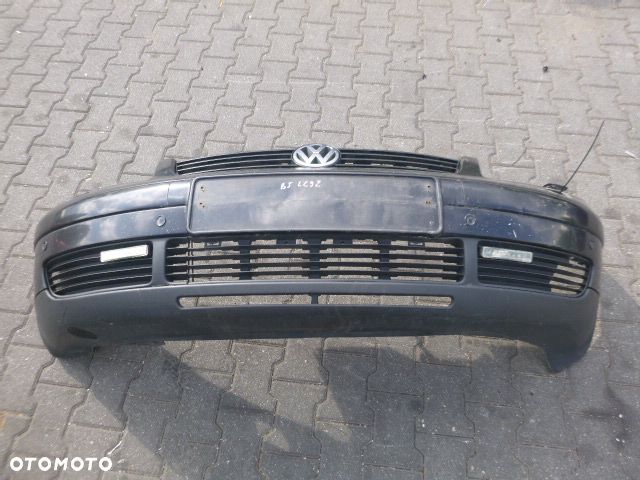 ZDERZAK PRZÓD PRZEDNI VOLKSWAGEN PASSAT B5 96-00 KOLOR LC9Z - 10
