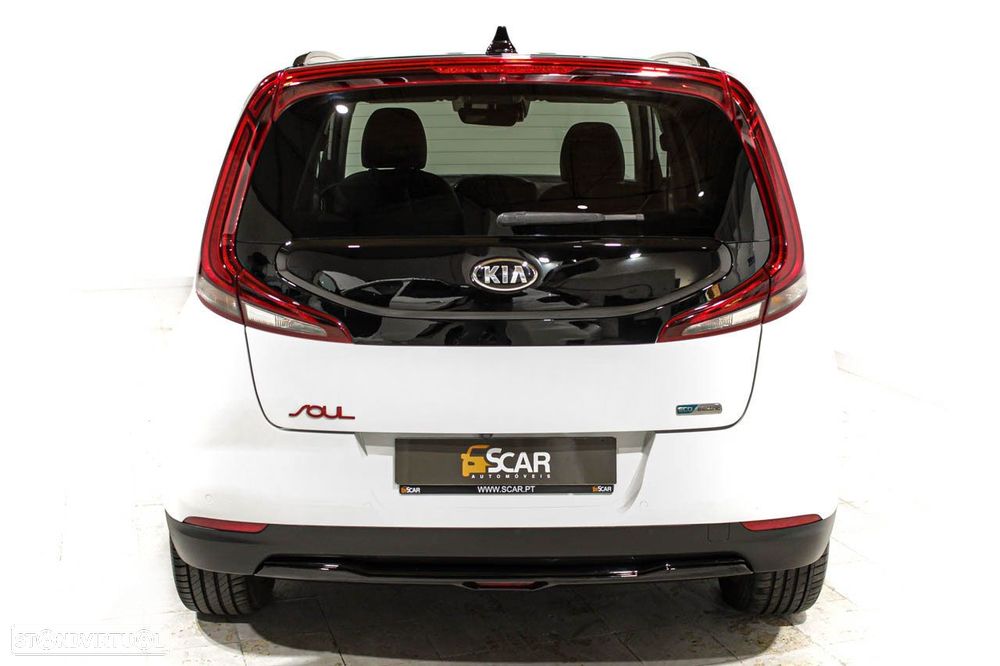 Kia e-Soul 64kWh - 4