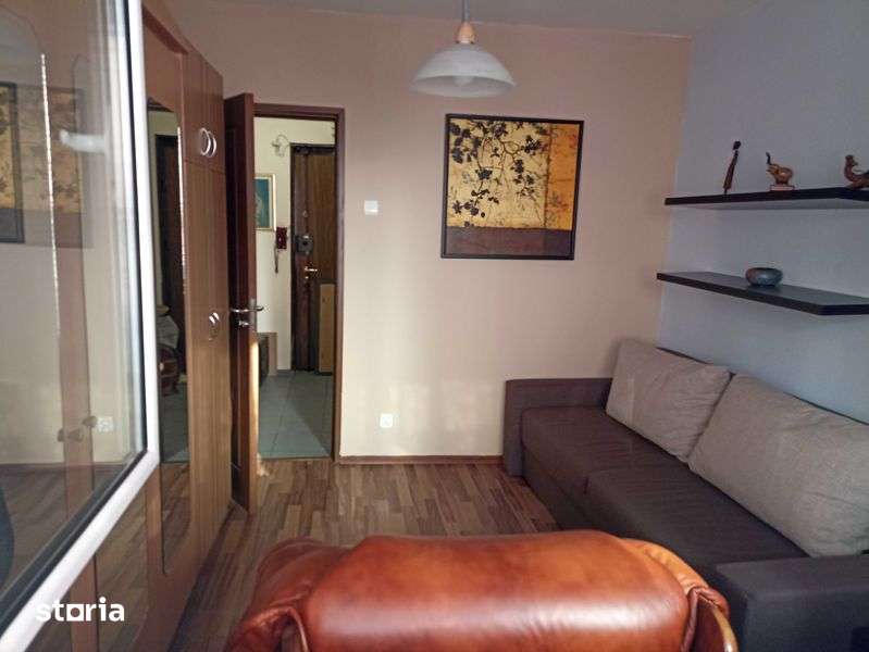 Apartament 3 camere, B-dul Tineretului — fotografia 3