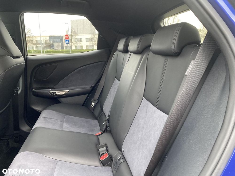 Lexus LBX 1.5 Hybrid Original Edition - 13