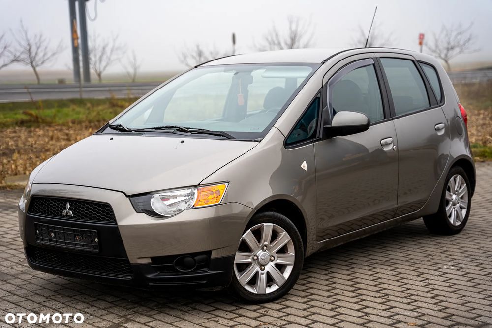 Mitsubishi Colt 1.3 Automatik Intense - 11