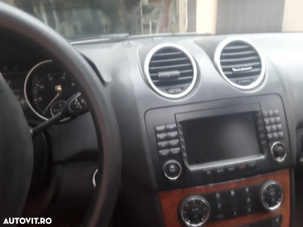 Mercedes-Benz ML 350 Aut - 2