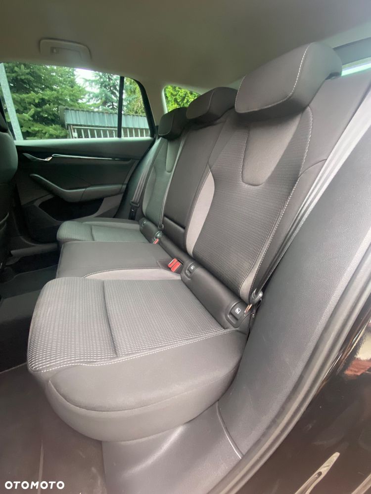 Skoda Octavia 2.0 TDI DSG Selection Plus - 20