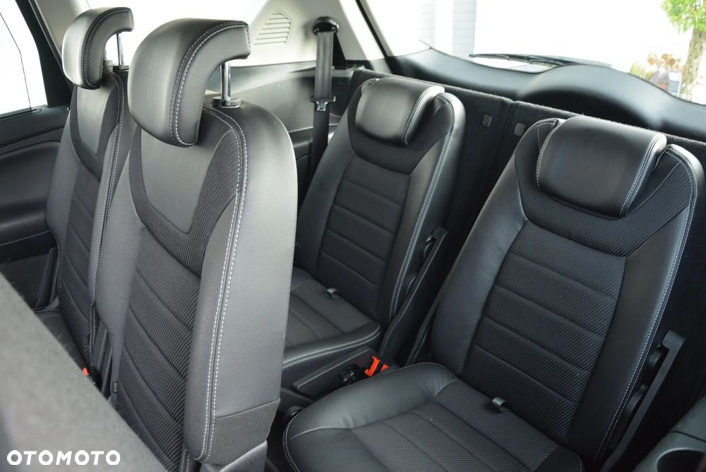 Ford S-Max 2.0 TDCi DPF Titanium X - 30