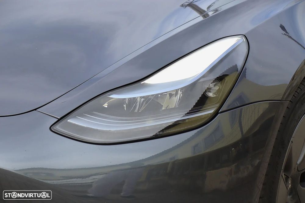 Tesla Model 3 Long-Range Dual Motor AWD - 13