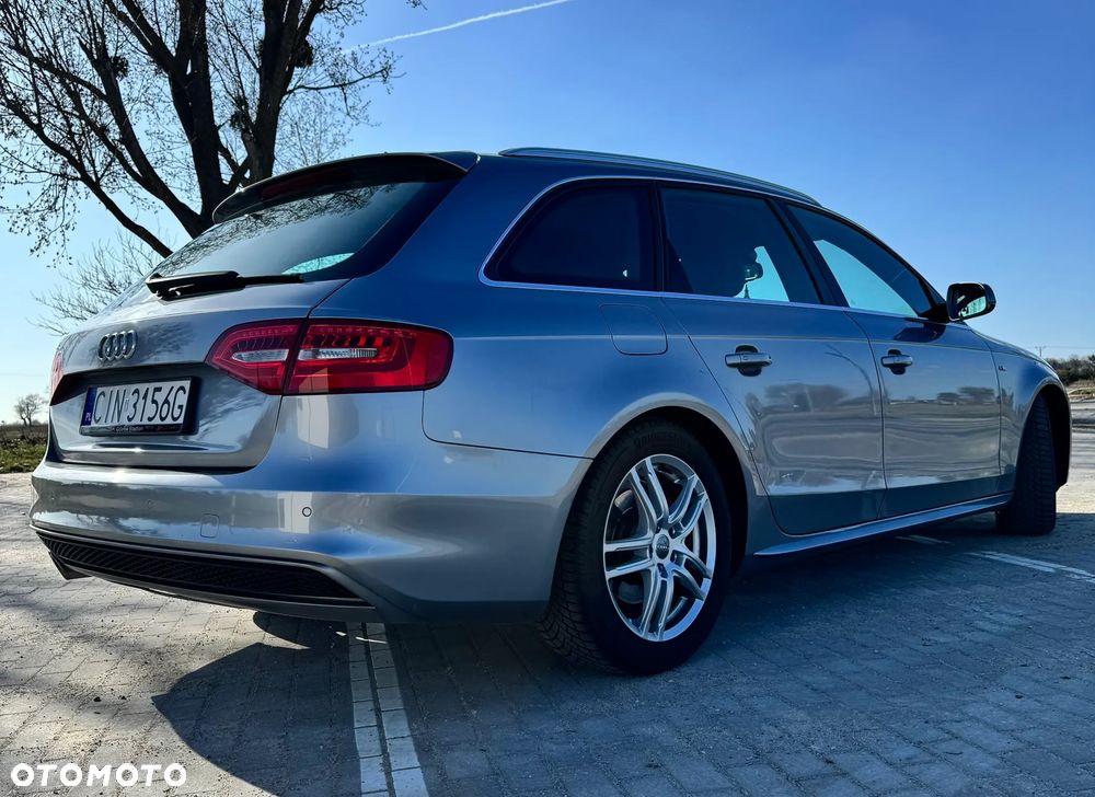 Audi A4 Avant - 11