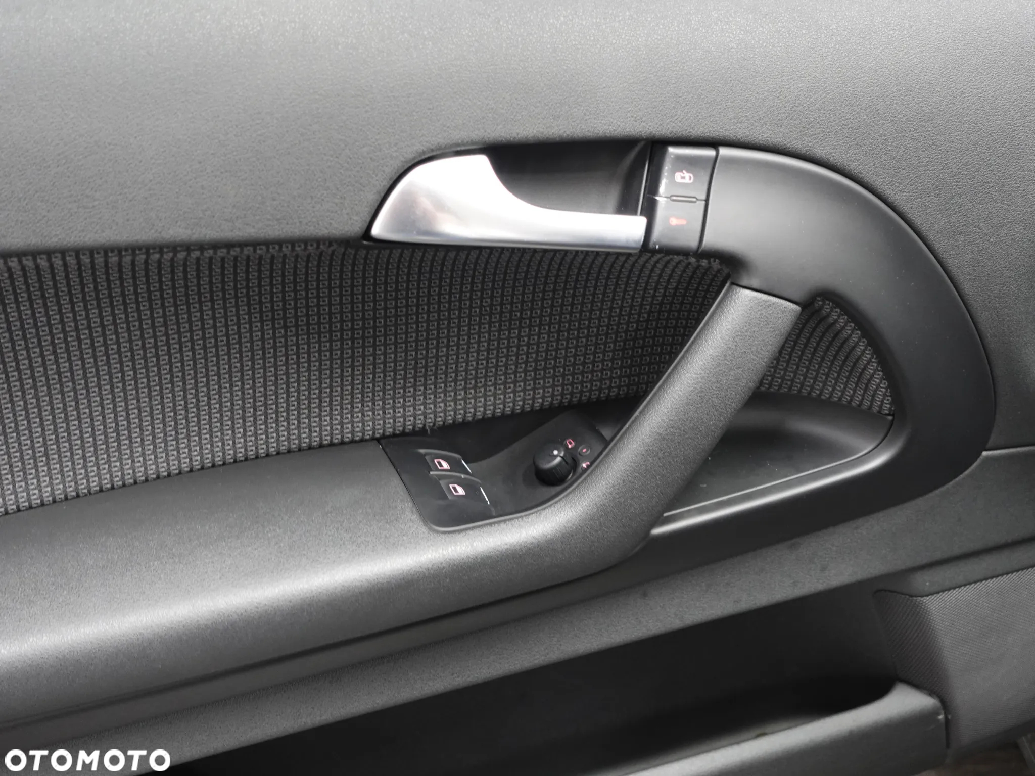 Audi A3 1.6 Ambiente - 20