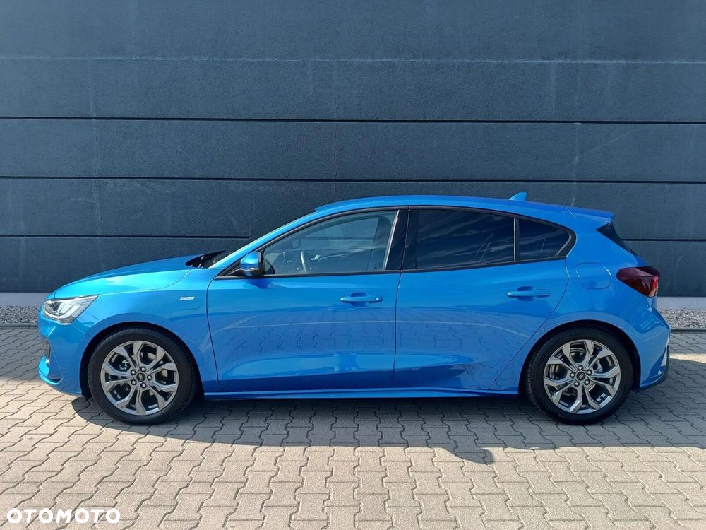 Ford Focus 1.0 EcoBoost ST-Line X - 10