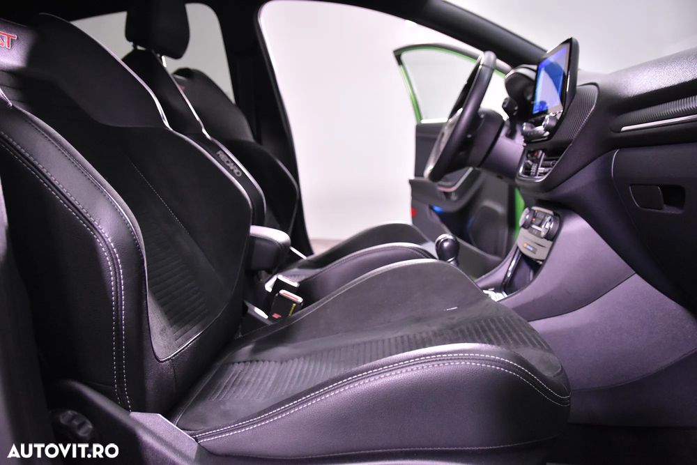 Ford Puma 1.5 EcoBoost ST X - 12
