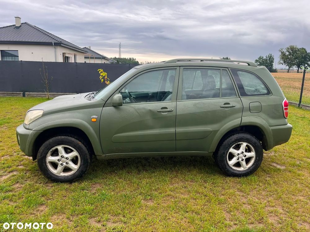 Toyota RAV4 2.0 D-4D 4x4 - 3