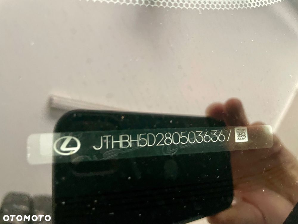 Lexus IS 300h Elegance - 18