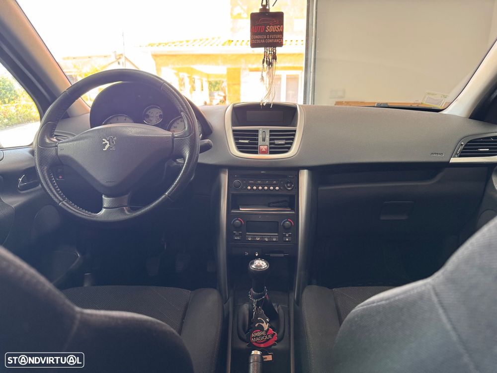 Peugeot 207 120 Sport - 16