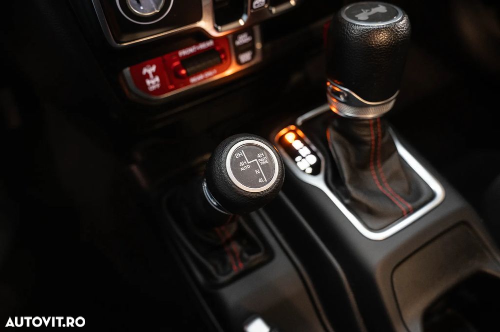 Jeep Wrangler Unlimited 2.0 T-GDI Softtop AWD Automatik Rubicon - 16