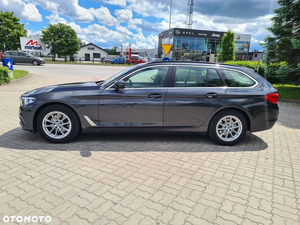 BMW Seria 5 520d - 3